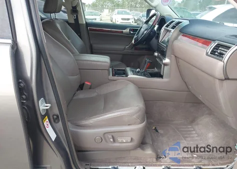 2013 Lexus Gx 460 z USA, uszkodzony, nr VIN JTJBM7FX3D5062198